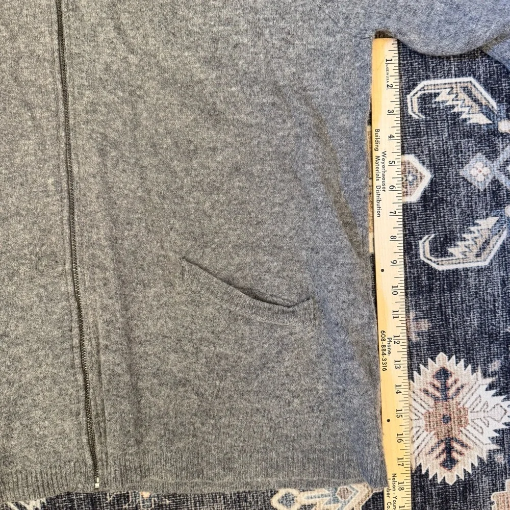 Ellen Tracy 100% Wool Oversized Full Zip Up Long Cardigan Gray Size Medium - Picture 11 of 14